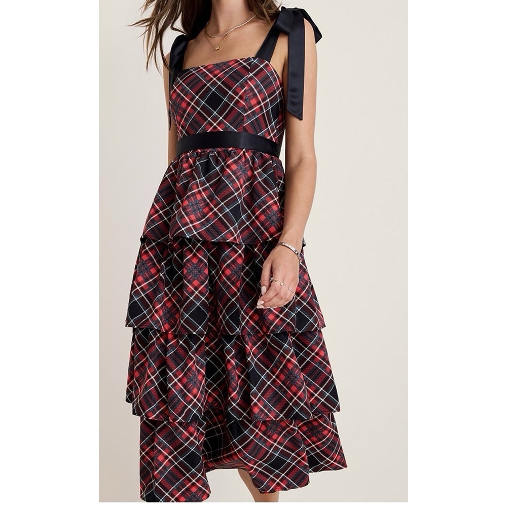 NWT Francesca's Women's Sz: S Charlotte Red Green Plaid Tiered Midi Dress - Picture 6 of 7